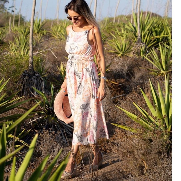 ZARA ©Disney Stories Collections Dress - Picture 2 of 14